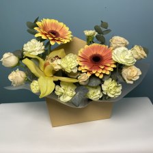 Композиция к 14 февраля &quot;Яркая&quot;