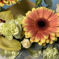 Композиция к 14 февраля &quot;Яркая&quot;