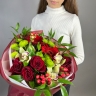 Букет с розой, орхидеей и хризантемой