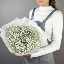 Букет с гипсофилой
