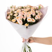 Букет из розы кустовой