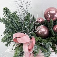 Новогодняя композиция из нобилиса 