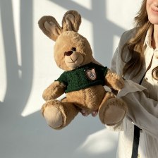 Зайчик в свитере