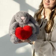 Зайчик с сердцем №02