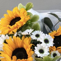 Букет с подсолнухами 