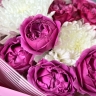 Букет из орхидей, роз и хризантем