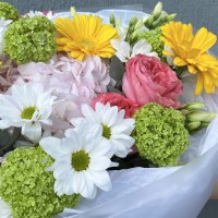 Букет из гербер, роз и гортензии